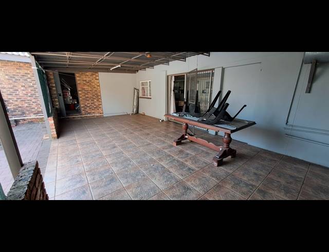 4 BEDROOM HOUSE FOR SALE IN THREE RIVERS